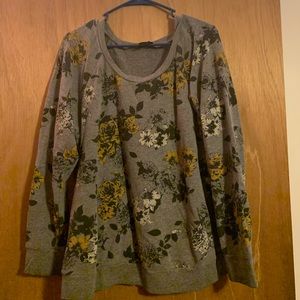 Gray floral pull over